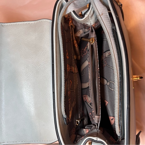 DETATCHABLE CROSS BODY HAND BAG - - Picture 7 of 7